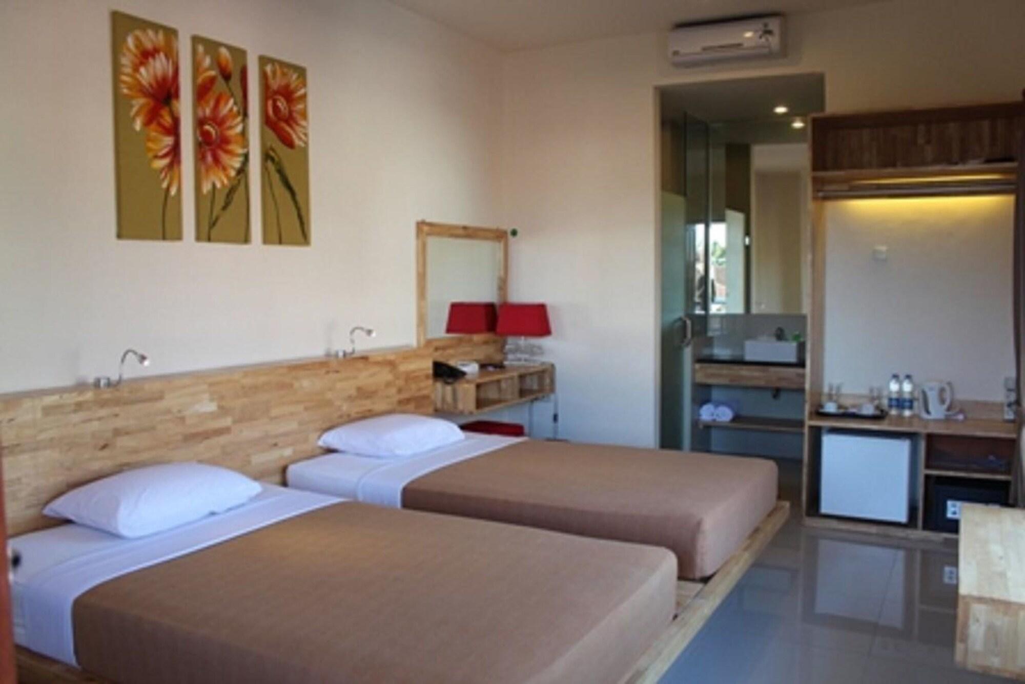 קוטה לומבוק Hotel Karthi Kuta מראה חיצוני תמונה