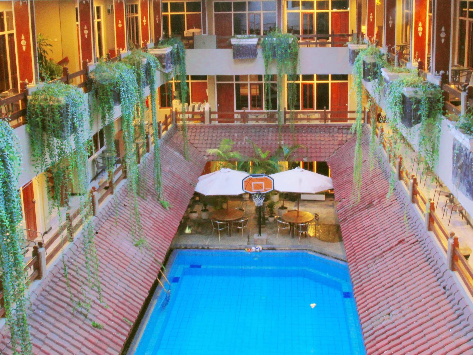 קוטה לומבוק Hotel Karthi Kuta מראה חיצוני תמונה